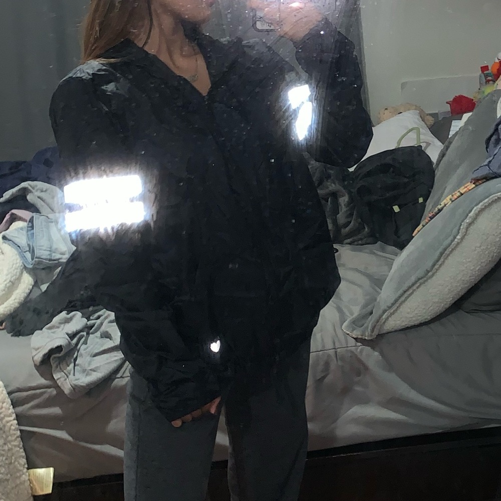 CUTE REFLECTIVE WINDBREAKER